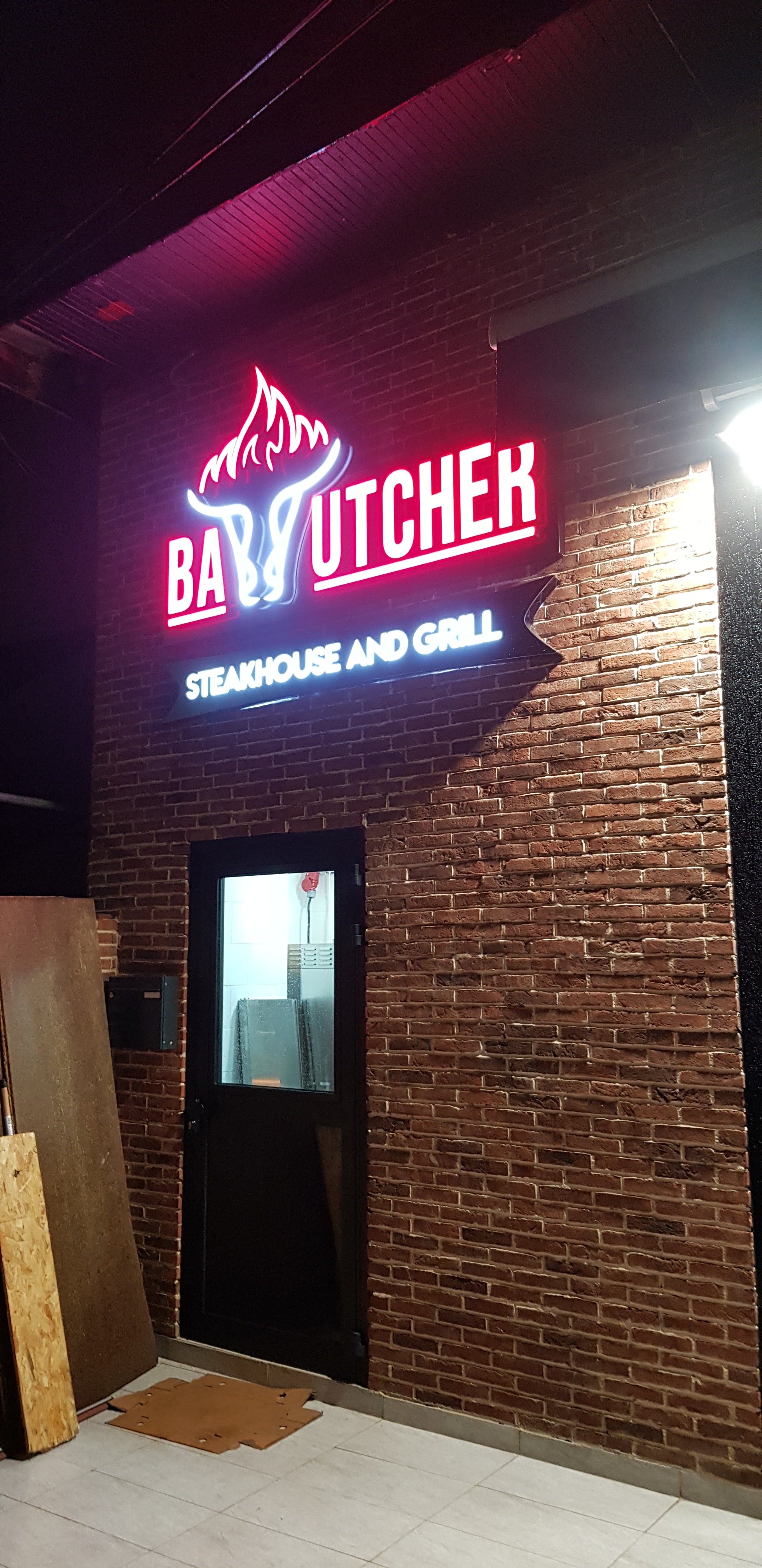 Enseigne led lettre boîtier