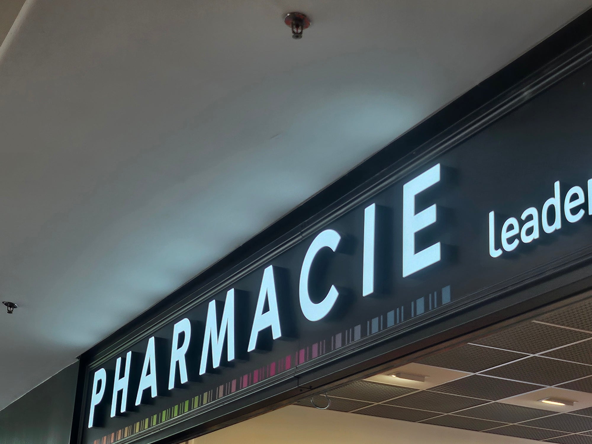 Enseigne led lettre boîtier